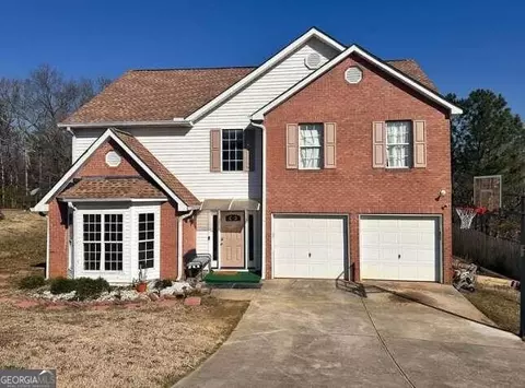 2484 Tolliver Dr, Ellenwood, GA 30294