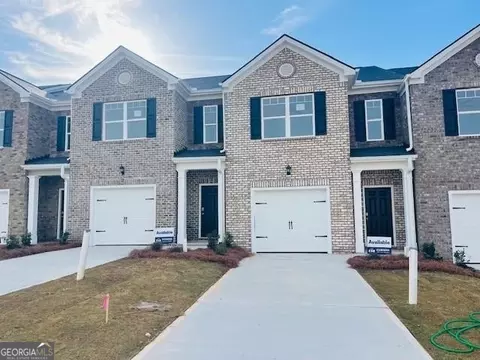 611 Dairy Dr #40, Stockbridge, GA 30281
