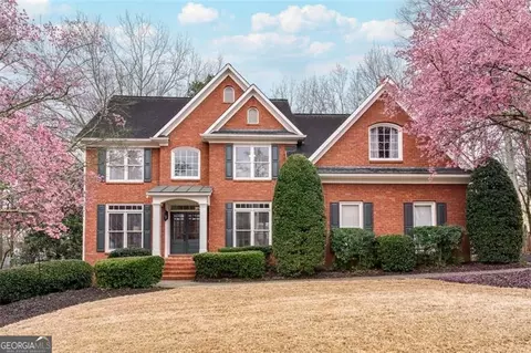 274 Hidden Wood Ct, Lawrenceville, GA 30043