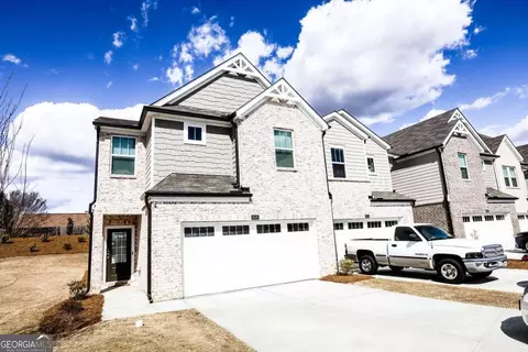 800 Sunny Lake Dr, Lawrenceville, GA 30043