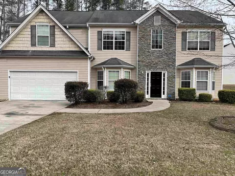 6340 Polar Fox Ct, Riverdale, GA 30296