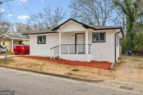 26 Ray St, Newnan, GA 30263