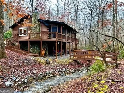 24 Wood Hill Dr, Blairsville, GA 30512