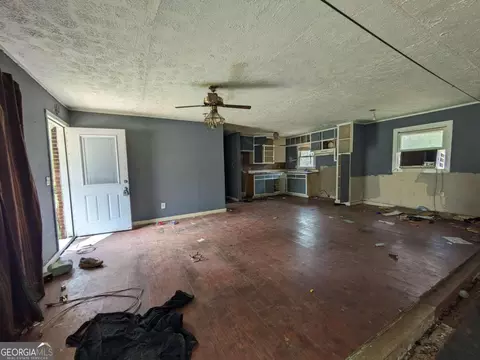 165 Moss Rd, Covington, GA 30016 photo 3