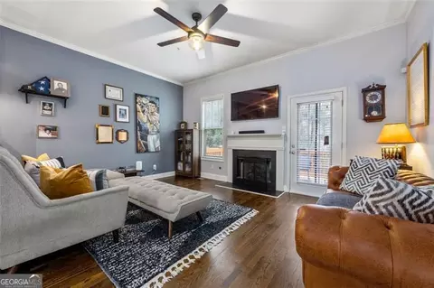 1869 Sterling Oaks Cir, Atlanta, GA 30319