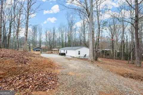 138 Wild Cherry Dr, Alto, GA 30510