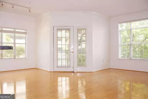 955 Juniper St NE #3222, Atlanta, GA 30309