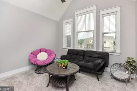 Living - 222 Perth Ct, Warner Robins, GA 31088 photo 7 of 7