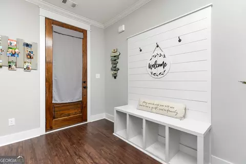 Entry Way - 222 Perth Ct, Warner Robins, GA 31088 photo 1 of 4