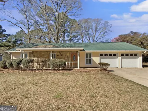 9061 Kelly Ct, Jonesboro, GA 30236