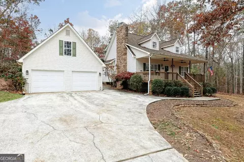 8092 Banks Mill Rd, Douglasville, GA 30135