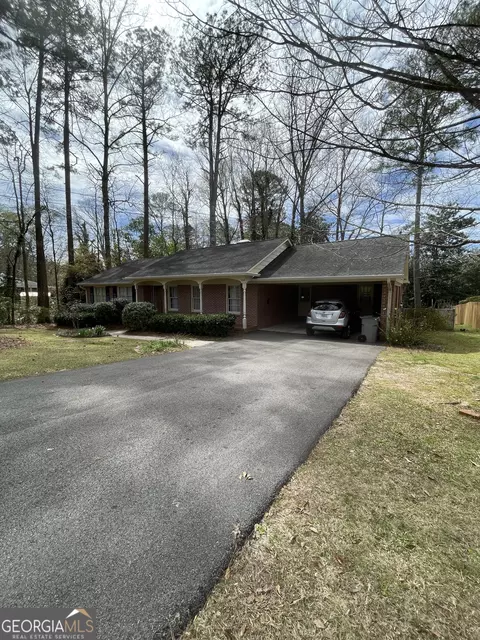 225 Westwood Dr, Lagrange, GA 30240 photo 2