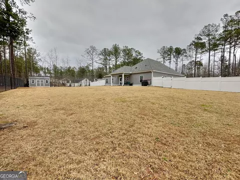 Exterior - 240 Thrash Rd, Lagrange, GA 30241 photo 12 of 17