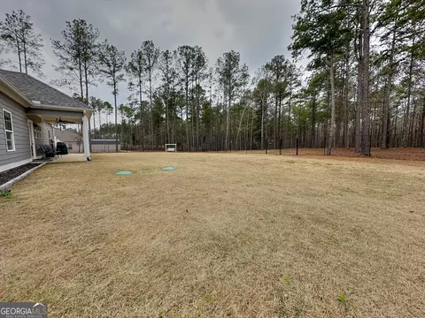 Exterior - 240 Thrash Rd, Lagrange, GA 30241 photo 10 of 17