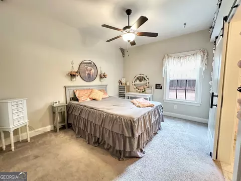 Bedroom - 240 Thrash Rd, Lagrange, GA 30241 photo 8 of 9