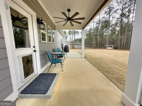 Exterior - 240 Thrash Rd, Lagrange, GA 30241 photo 7 of 17
