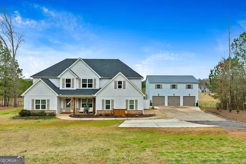 127 Roberts Pond Rd, Senoia, GA 30276