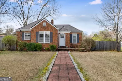 107 Foskett St, Piedmont, AL 36272