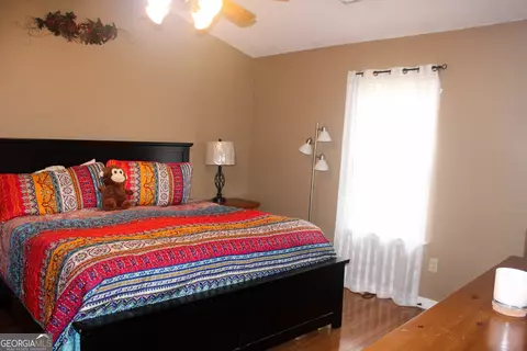 Bedroom - 3005 Old West Point Rd, Lagrange, GA 30240 photo 2 of 6