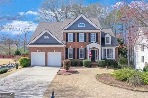 5087 Cabot Creek Dr, Sugar Hill, GA 30518