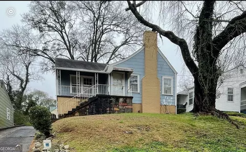 2463 Constance St, East Point, GA 30344