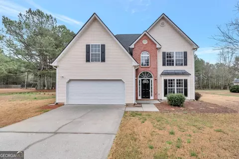 813 Winding Grove Ln, Loganville, GA 30052