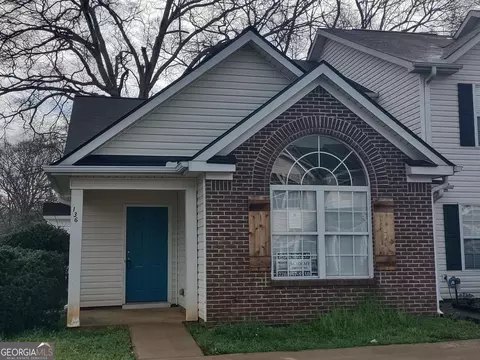136 Evergreen Dr, Jackson, GA 30233