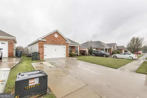 500 Covington Cv, Byron, GA 31008 photo 2