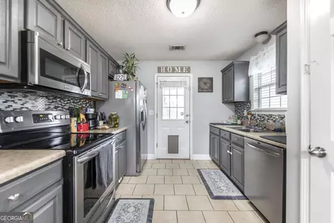 500 Covington Cv, Byron, GA 31008 photo 13