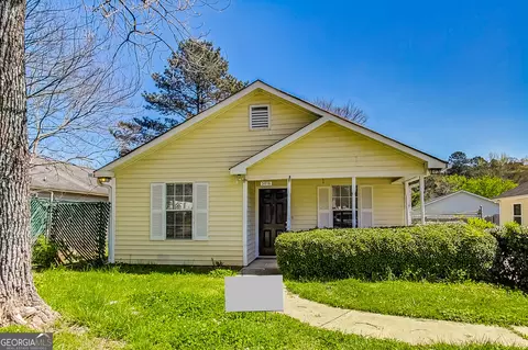 3616 Ten Oaks Cir, Powder Springs, GA 30127