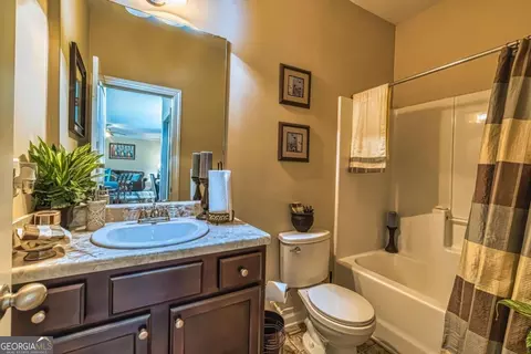 Bath - 1145 Norsworthy Ml, Hampton, GA 30228 photo 1 of 5