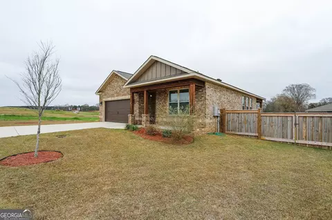 611 Rusty Plow Ln, Perry, GA 31069 photo 2