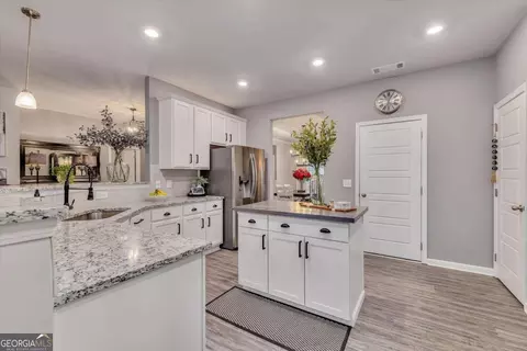 601 Edgemore Rd, Canton, GA 30114 photo 15
