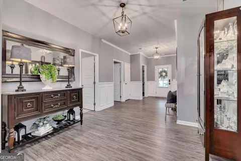 601 Edgemore Rd, Canton, GA 30114 photo 4