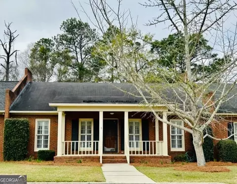 1542 Ivy Ln, Moultrie, GA 31768