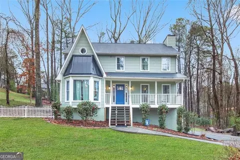 1059 Atherton Ln, Woodstock, GA 30189