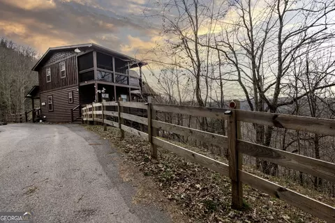 230 Regency Dr, Murphy, NC 28906