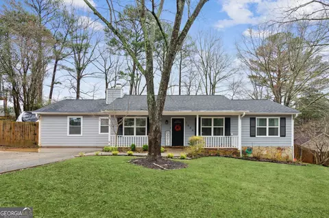 1644 Mill Run Ct, Lawrenceville, GA 30046