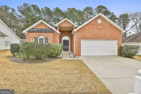 140 Autumn Glen Cir, Fayetteville, GA 30215