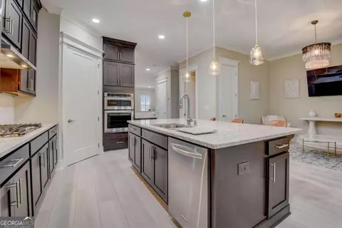 2530 Gatebury Cir, Chamblee, GA 30341 photo 10