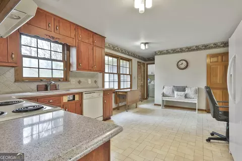 135 Rollingbrook Trl, Tyrone, GA 30290 photo 22