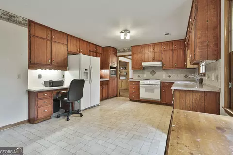 135 Rollingbrook Trl, Tyrone, GA 30290 photo 20