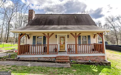 5 Timberwood Dr, Silver Creek, GA 30173
