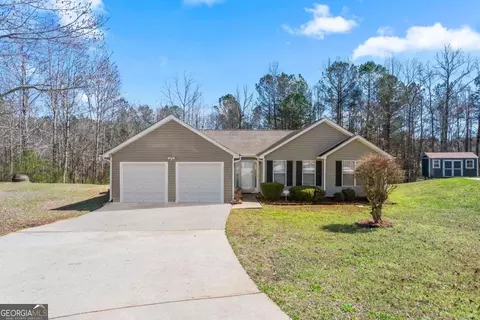 5148 Round Table Dr, Ellenwood, GA 30294