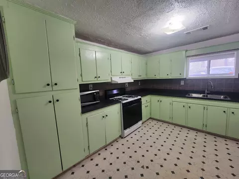 3252 W Street St SW, Covington, GA 30014 photo 7