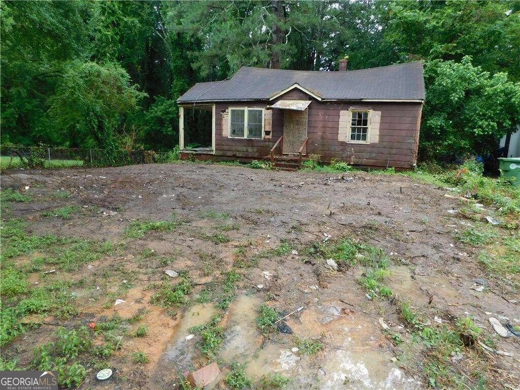 2068 N Avenue Ave NW  