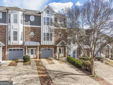 1031 Red Bud St, Greensboro, GA 30642