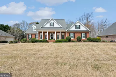 72 Saint Ives Xing, Winder, GA 30680