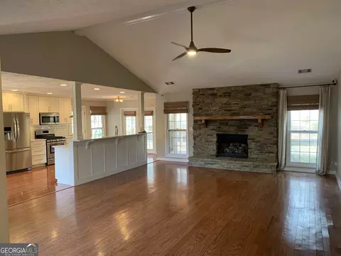111 Highland Pointe Dr, Lagrange, GA 30240 photo 4