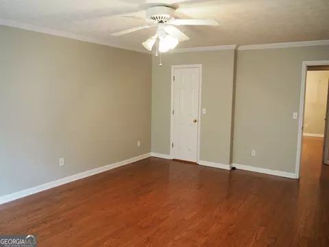 111 Highland Pointe Dr, Lagrange, GA 30240 photo 9